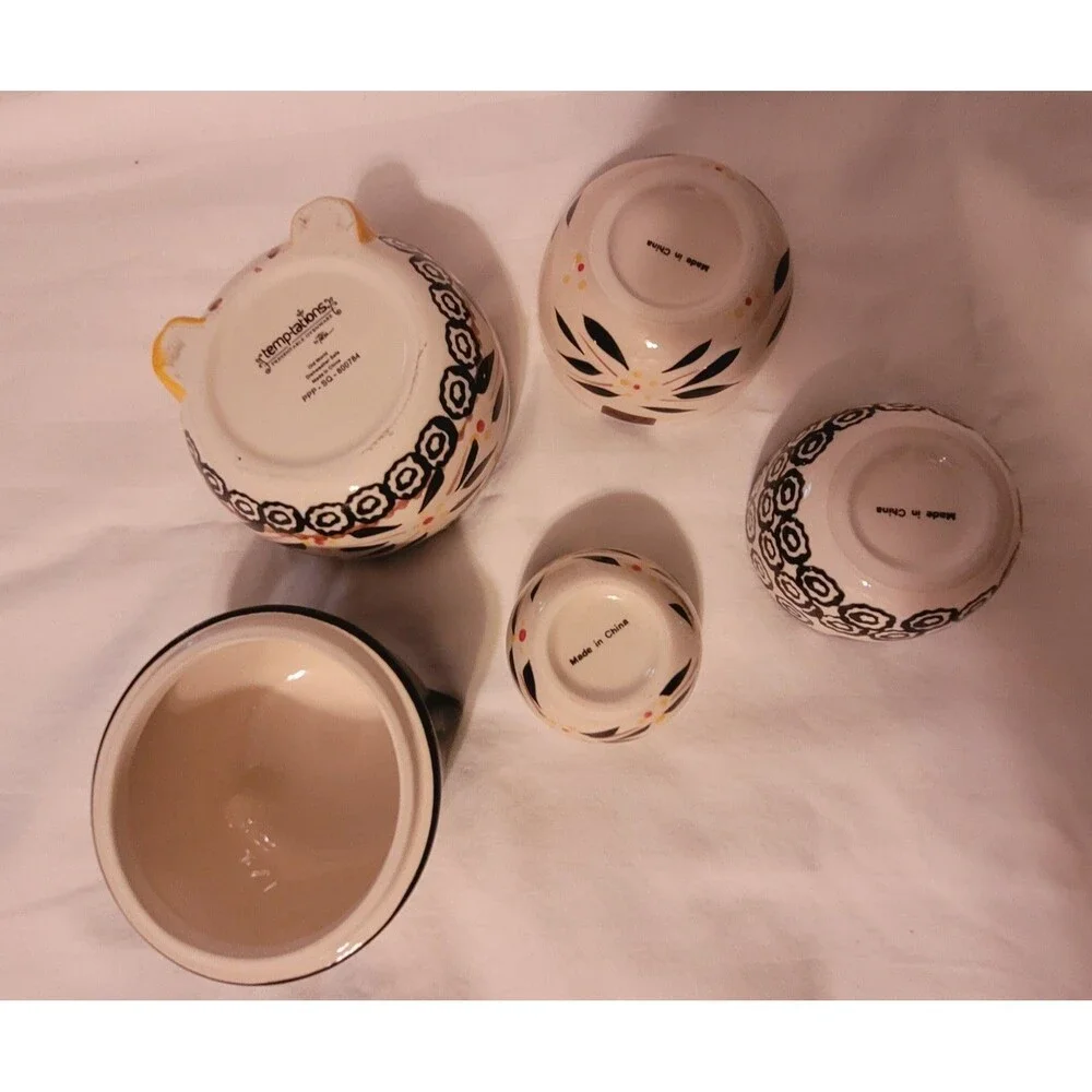 Temptations Ceramic Black Owl measuring Cups 5 Pc Set